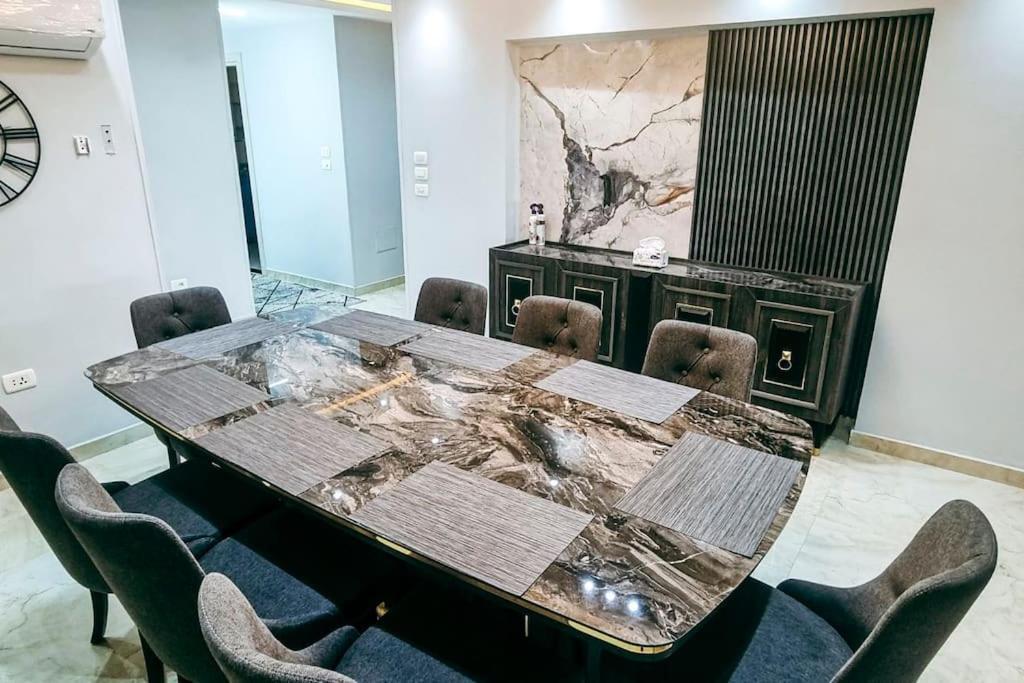 Luxury Vip Apartment El El Cairo Exterior foto